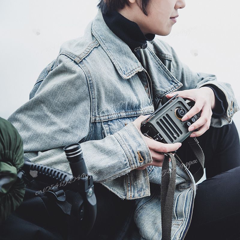 工場直販 アウトドア用Bluetoothスピーカー（重低音） - Outdoor Adventure Jeep のレビューと価格